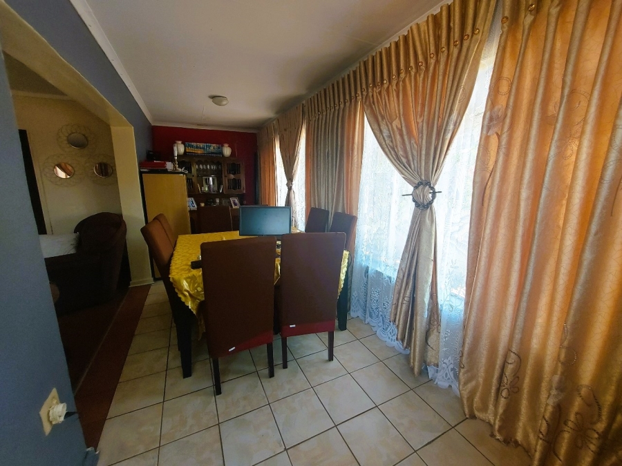 3 Bedroom Property for Sale in Uitsig Free State